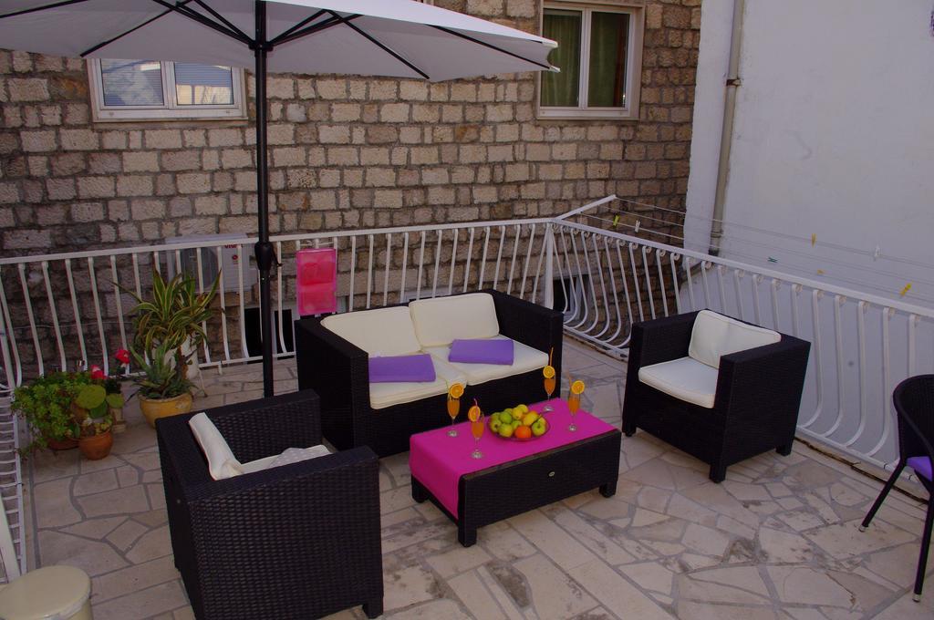 Apartments Lux Makarska Eksteriør bilde